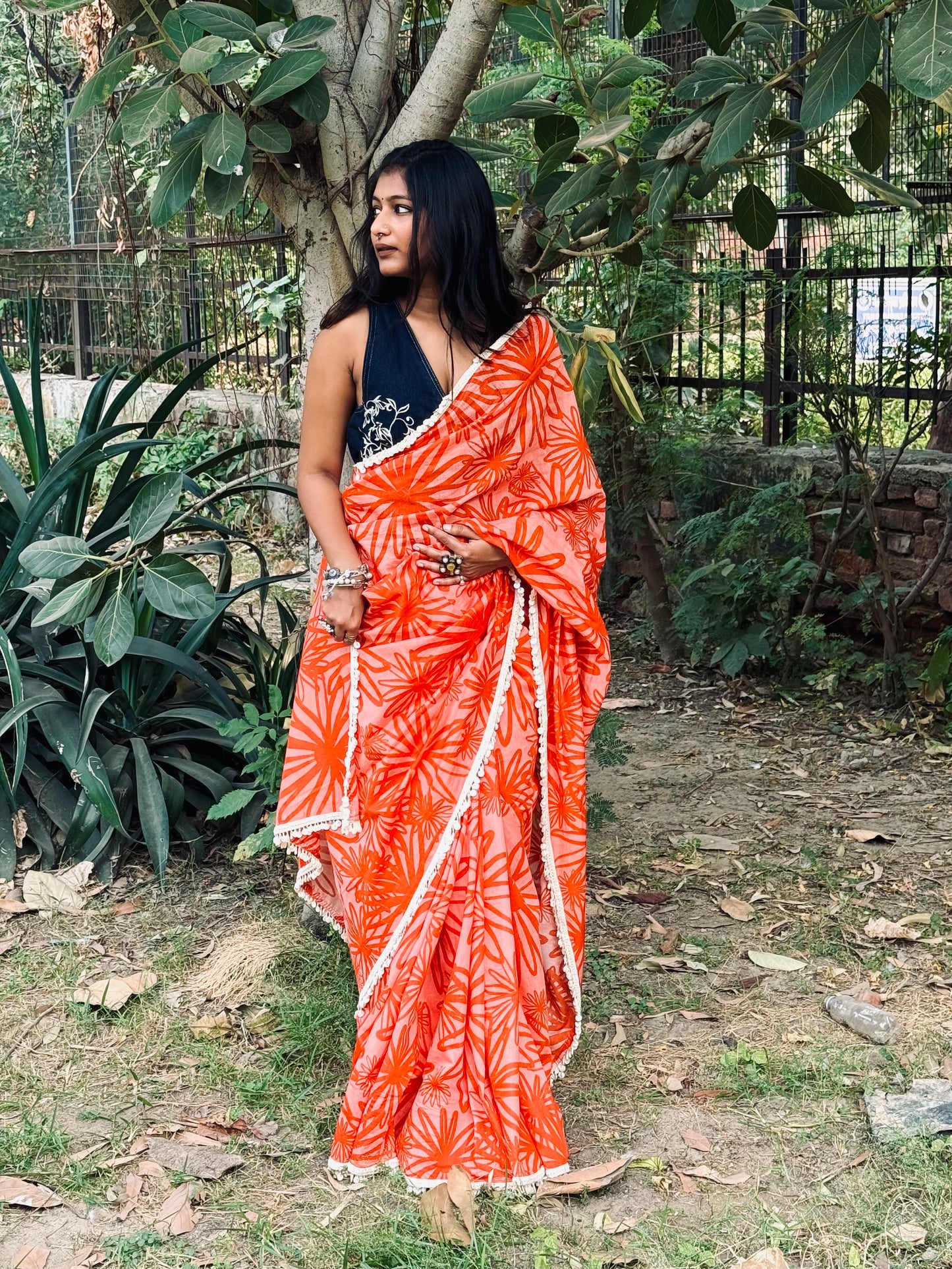 Blooming Red Florals Saree Chanderi