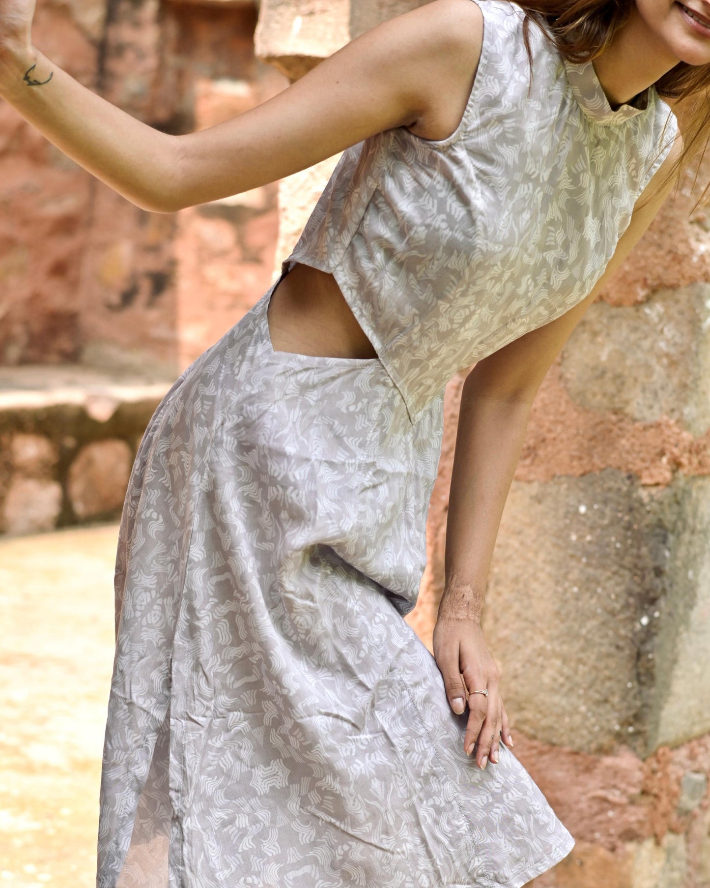 Rain Hues Dimond Cut Dress
