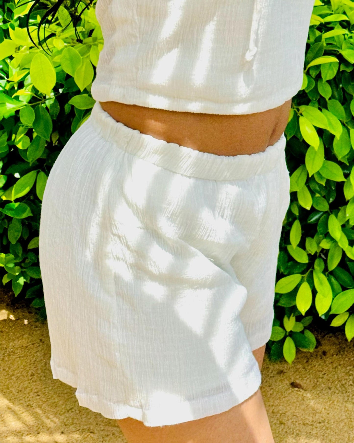 Mountain Hues Cropped Hoodie + Strech Shorts Set