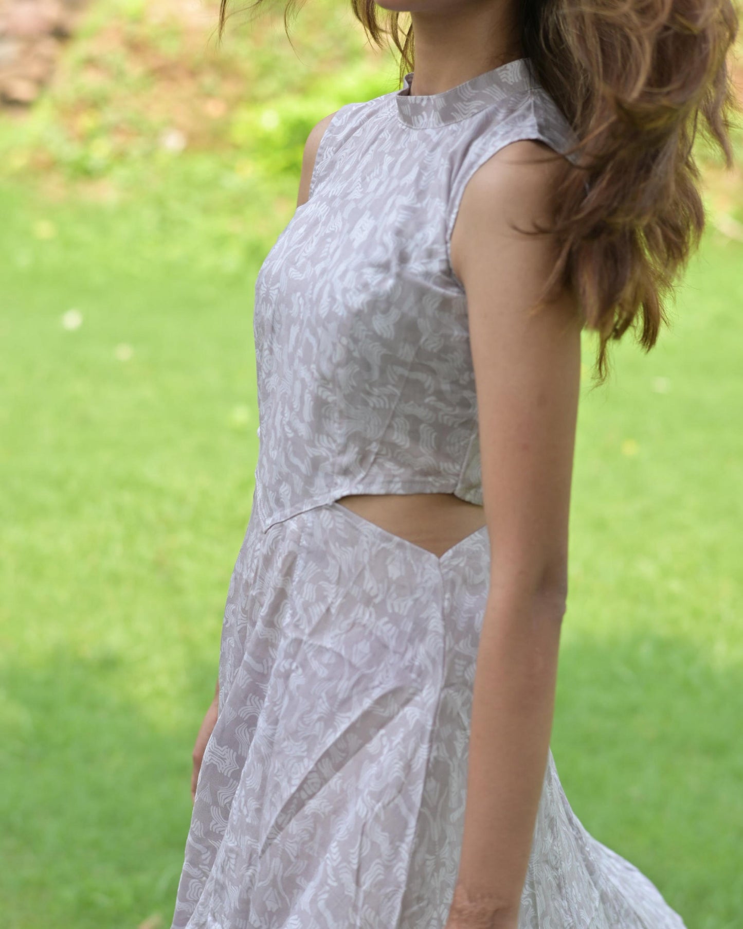 Rain Hues Dimond Cut Dress